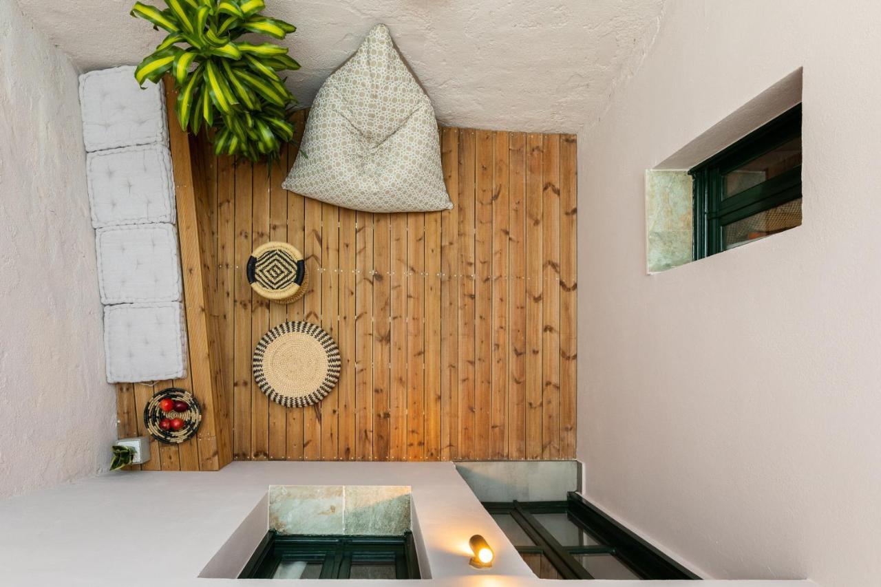 Kamares Sanctuaries Apartment คอลิมวาริออน ภายนอก รูปภาพ