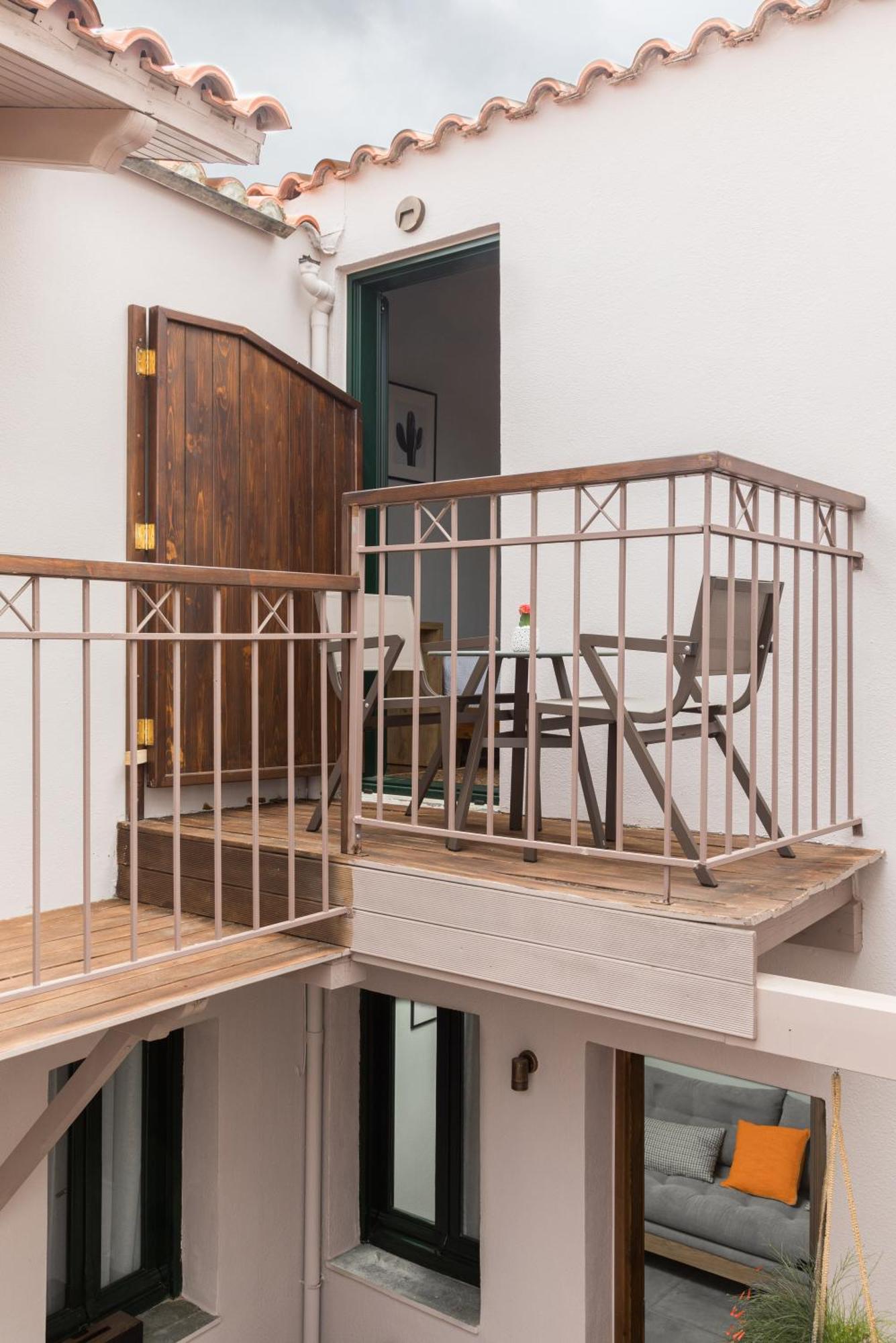 Kamares Sanctuaries Apartment คอลิมวาริออน ห้อง รูปภาพ